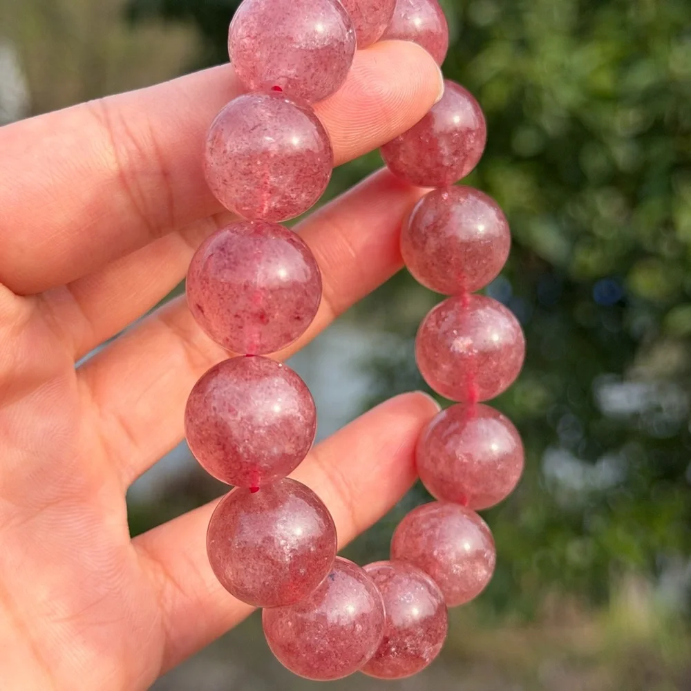 15.5mm stretchable‎ red strawberry quartz bracelet 1104